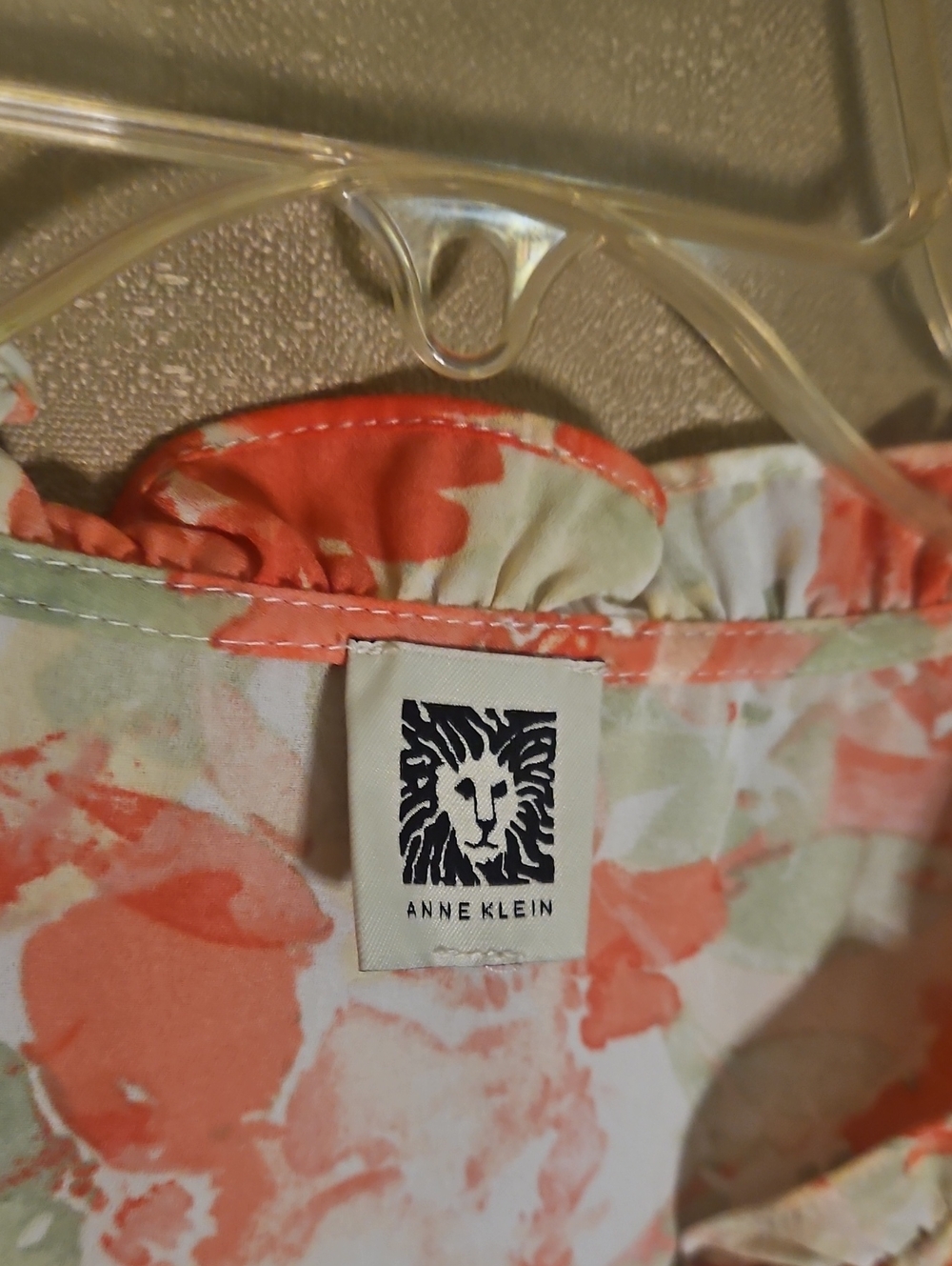EUC Anne Klein Top - Picture 2 of 6
